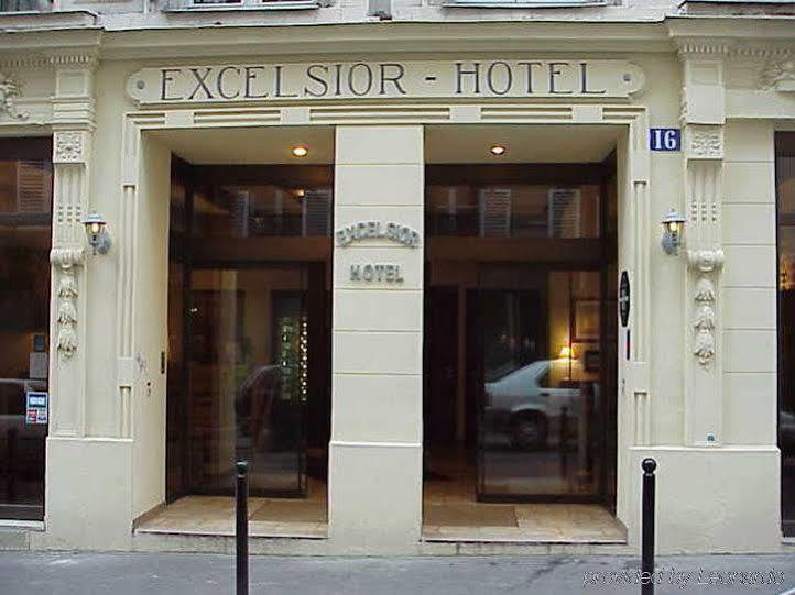 Excelsior Batignolles Hotel Paris Exterior photo